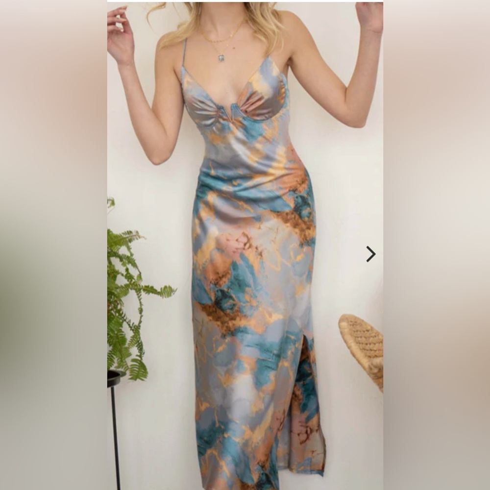 Midi dress